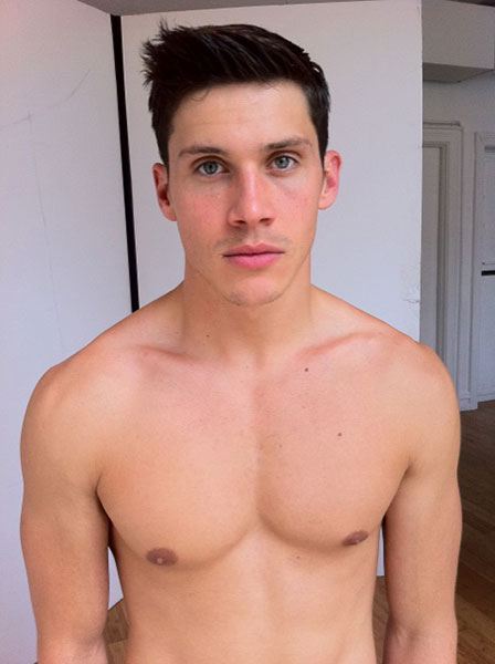 นายแบบ 002