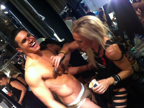 นายแบบ 002