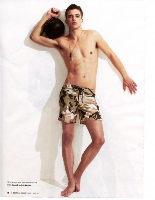 นายแบบ 004