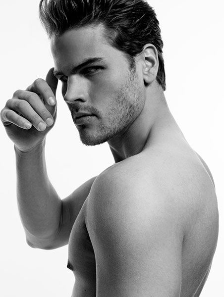 นายแบบ 004