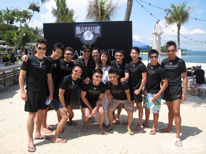 Manhunt Singapore 2011 [Swimwear Competition]