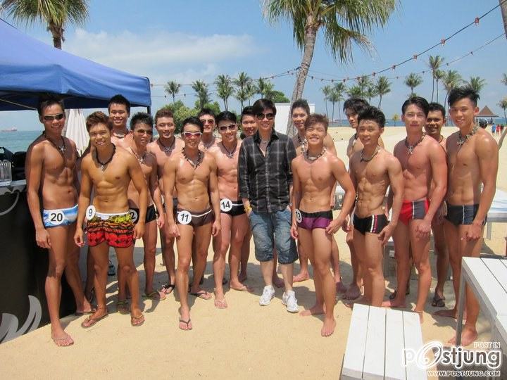 Manhunt Singapore 2011 [Swimwear Competition]