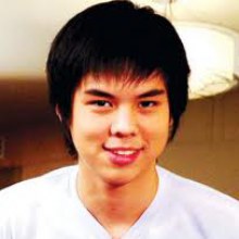 พีช พชร จิราธิวัฒน์