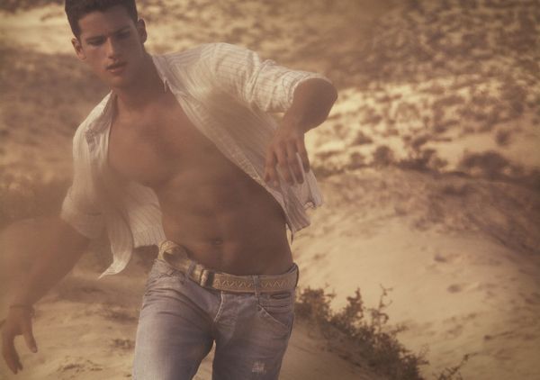 นายแบบ 008