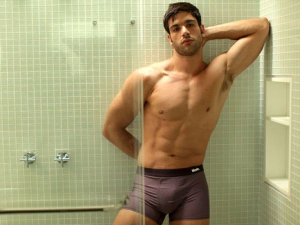 นายแบบ 008