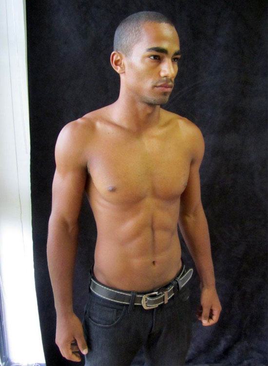 นายแบบ 008