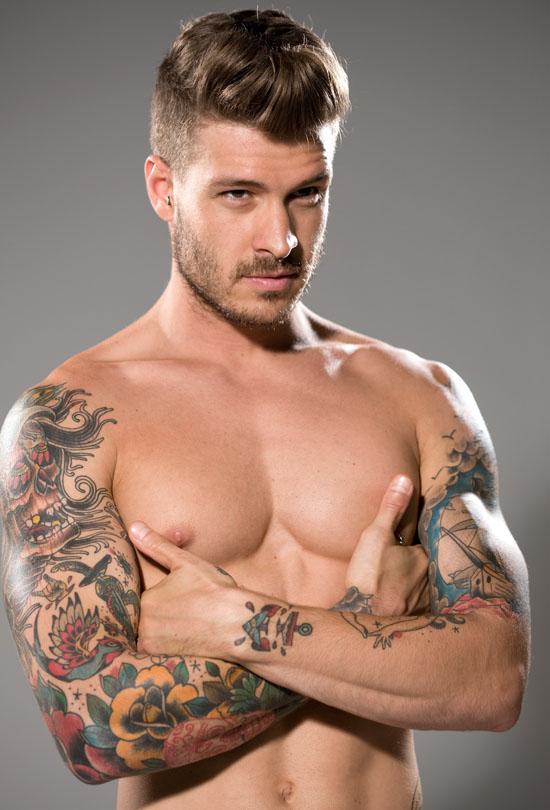 นายแบบ 008