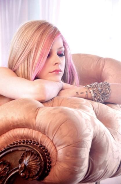 Avril Lavigne จากน้ำหอม Wild Rose