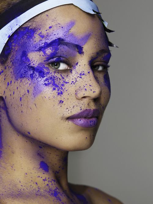 8 สีม่วง