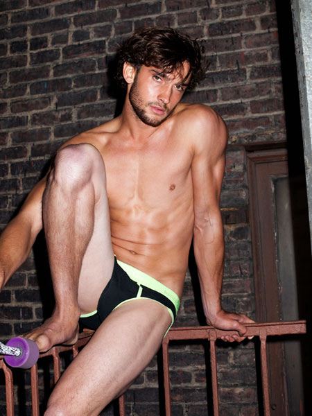 นายแบบ 009