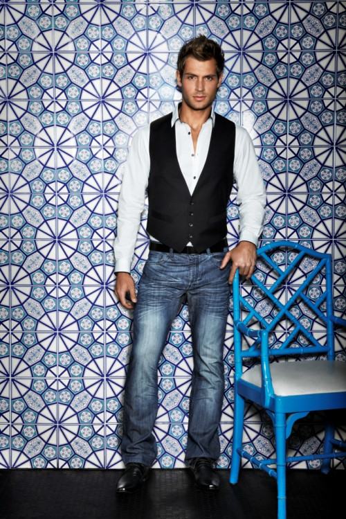 นายแบบ 010