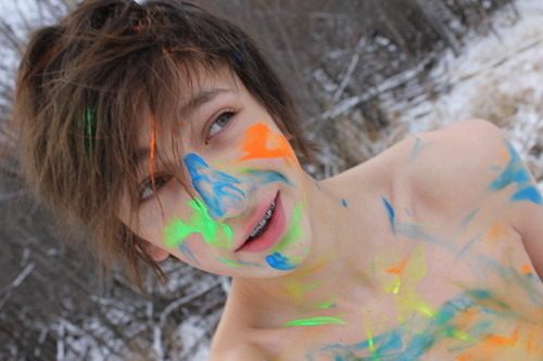 วัยรุ่นฝรั่ง หล่อๆดูดี เหมาะกับคนดีๆอย่างนู๋มากค่ะ คริคริ ^o^