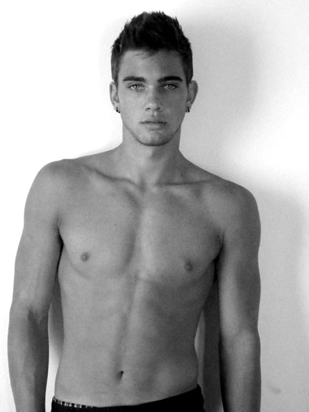 นายแบบ 012