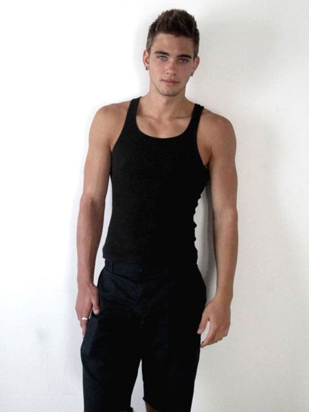 นายแบบ 012