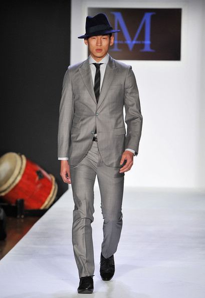 นายแบบ 012