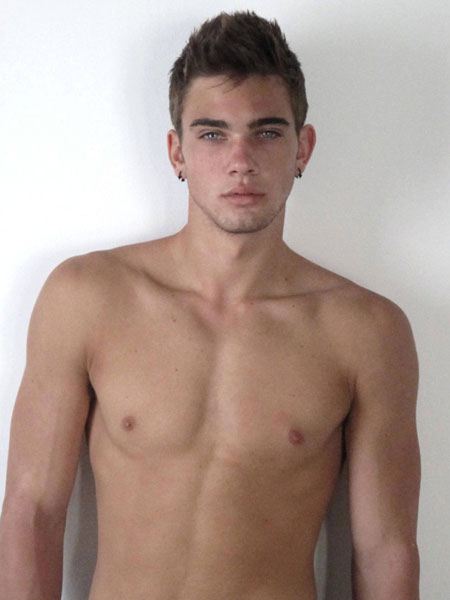 นายแบบ 012