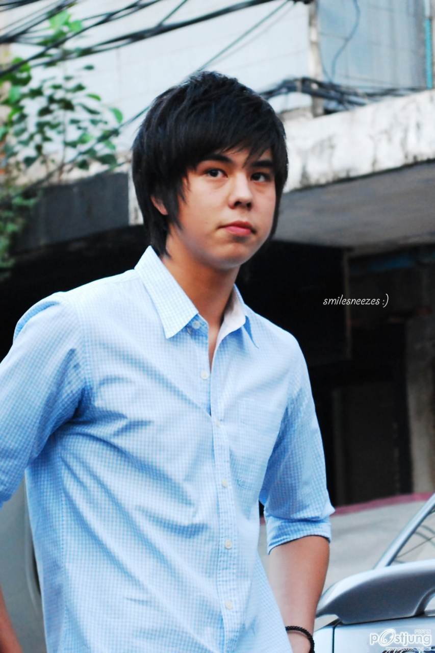 "ลูกพีช"  พชร  จิราธิวัฒน์