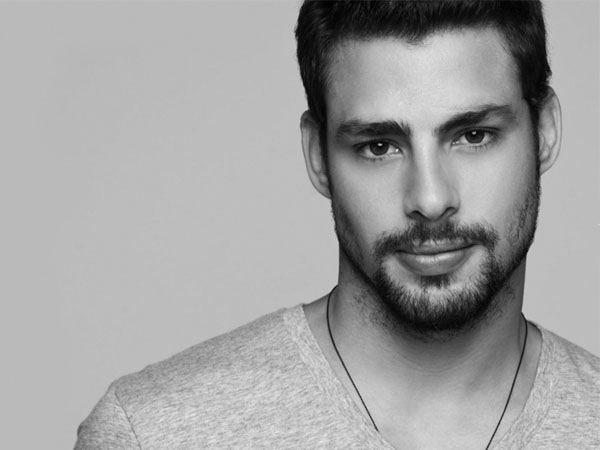 นายแบบ 015