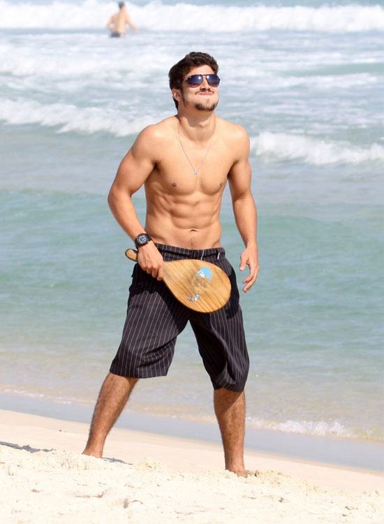 นายแบบ 015