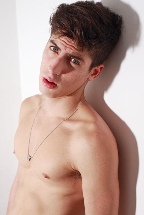 นายแบบ 015