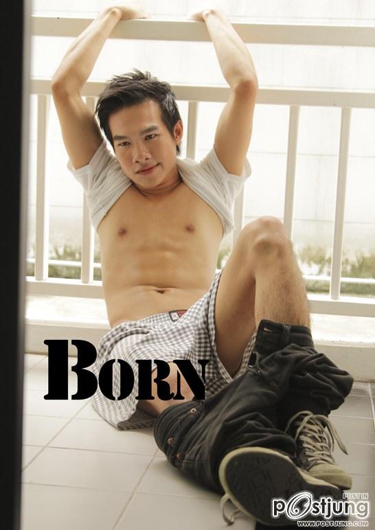 BORN24 หนุ่มหล่อนักมวยมหาลัย กล้ามแน่น น่ากอด