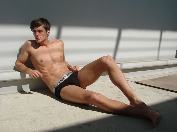 นายแบบ 017