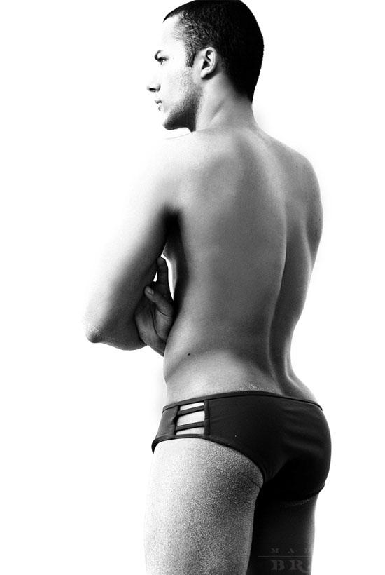 นายแบบ 018