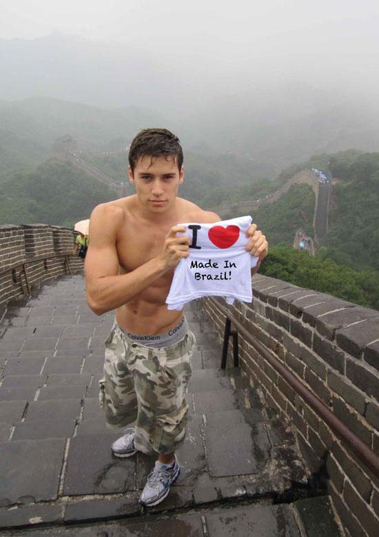 นายแบบ 018