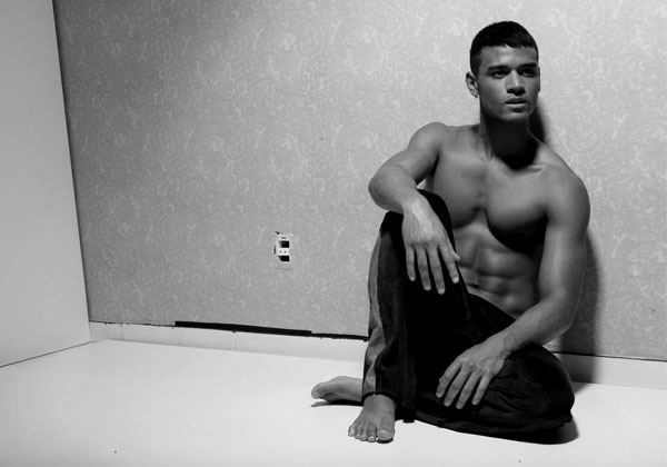 นายแบบ 019