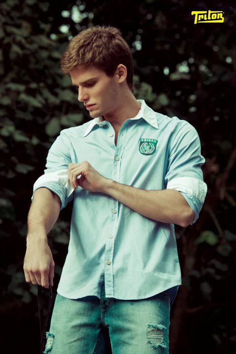 นายแบบ 019