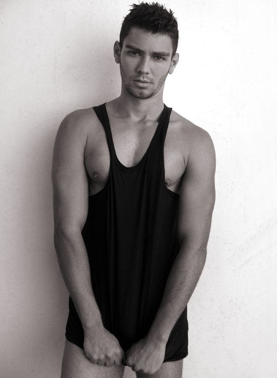 นายแบบ 020