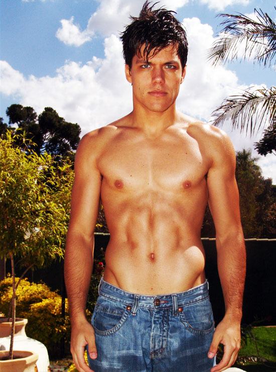 นายแบบ 020