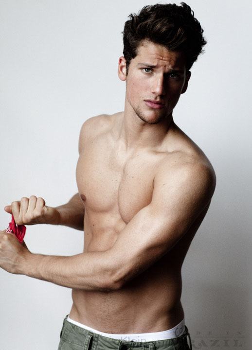 นายแบบ 020