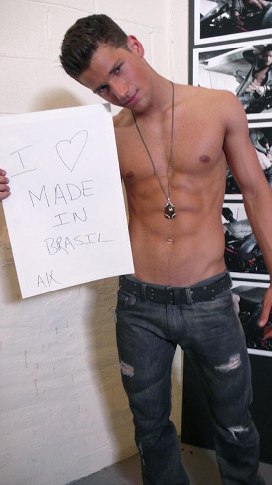 นายแบบ 020