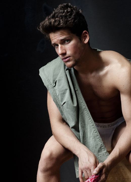 นายแบบ 020