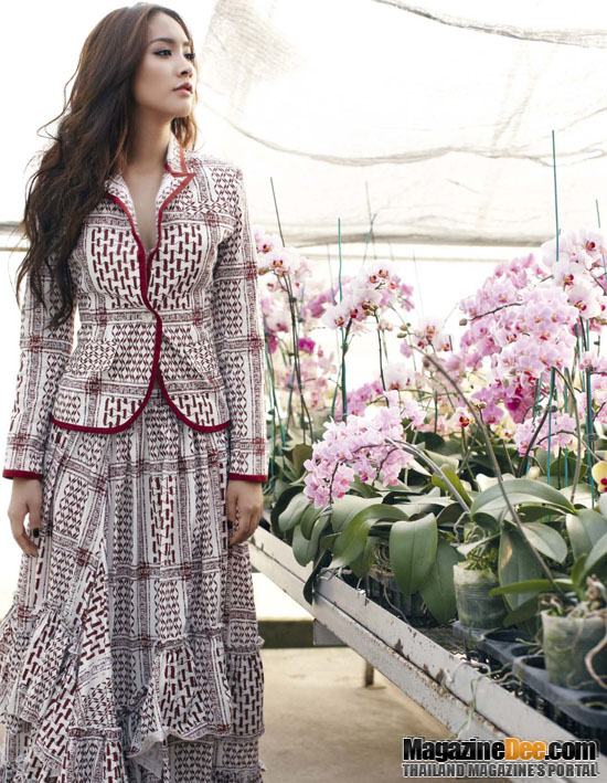 มิน-พีชญา @กุลสตรี vol. 41 no. 974 August 2011