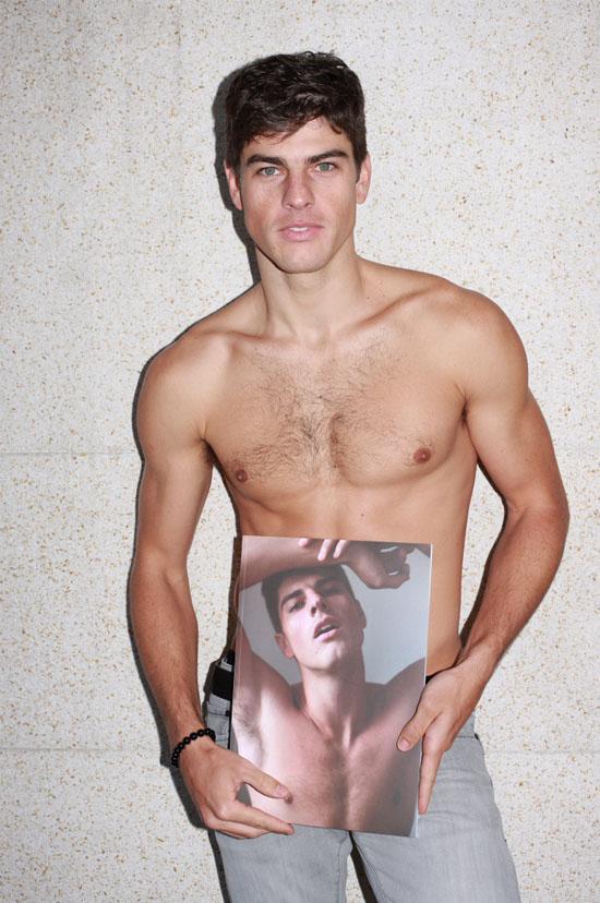 นายแบบ 021