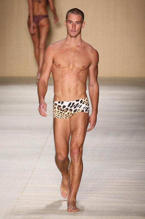 นายแบบ 021