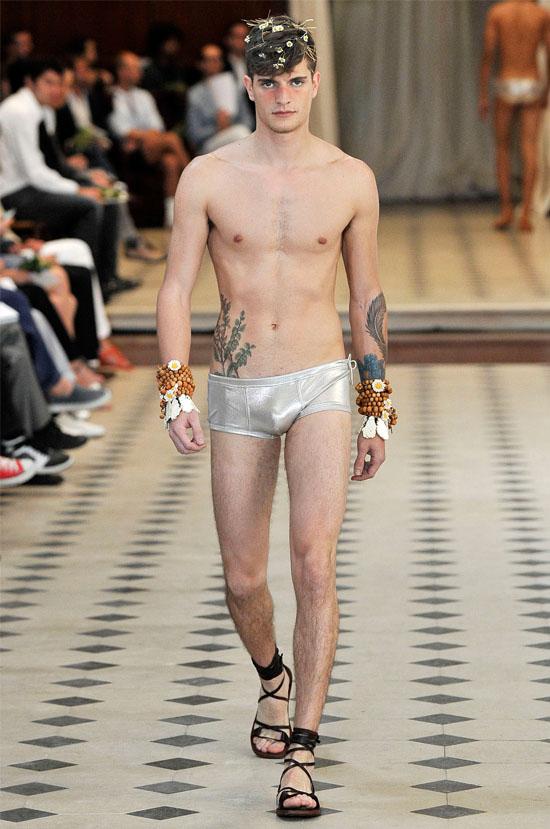 นายแบบ 021