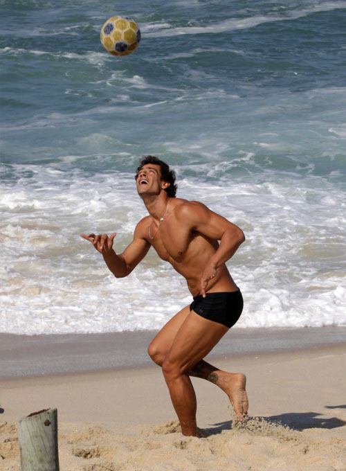 นายแบบ 022