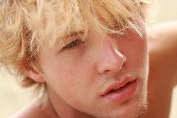 นายแบบ 022