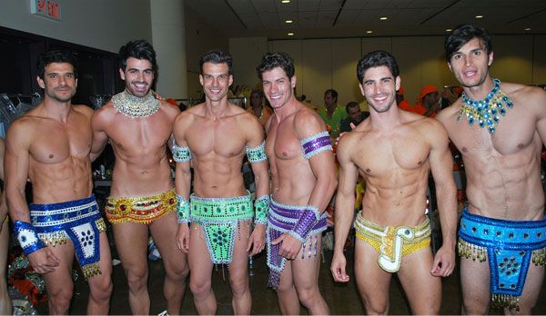 นายแบบ 022