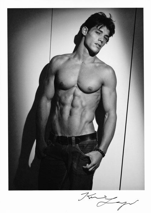 นายแบบ 023