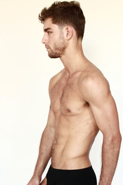 นายแบบ 023