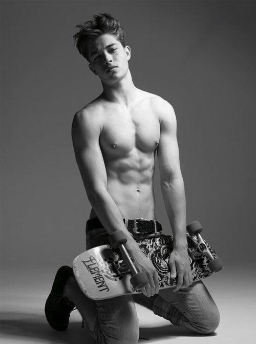 นายแบบ 024