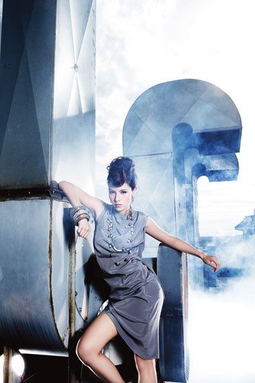 วิว-วรรณรท @ InStyle vol. 4 no. 51 August 2011