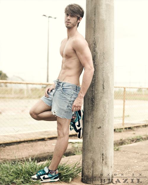 นายแบบ 028