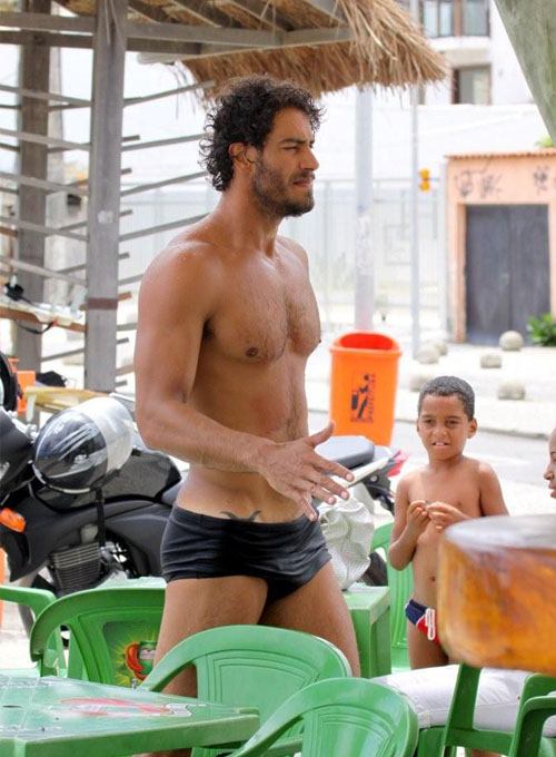 นายแบบ 028