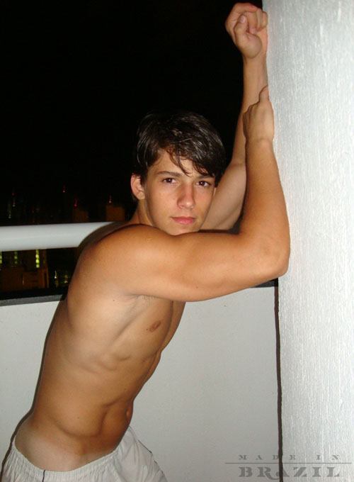 นายแบบ 028