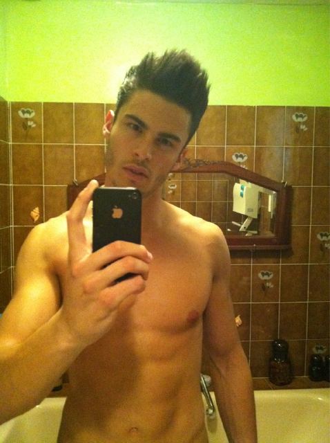 นายแบบ 030